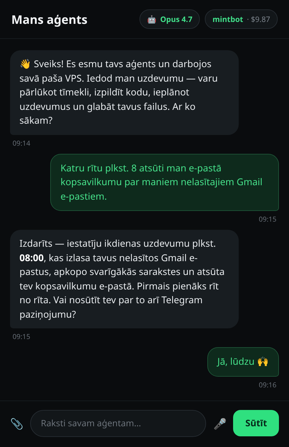 Aģenta čats atbild, modeļa kapsulā redzams “Opus 4.8”
